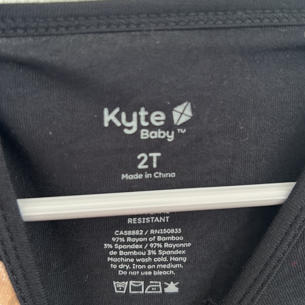Kyte Baby Midnight Deer Bamboo PJ Top - Picture 3 of 5